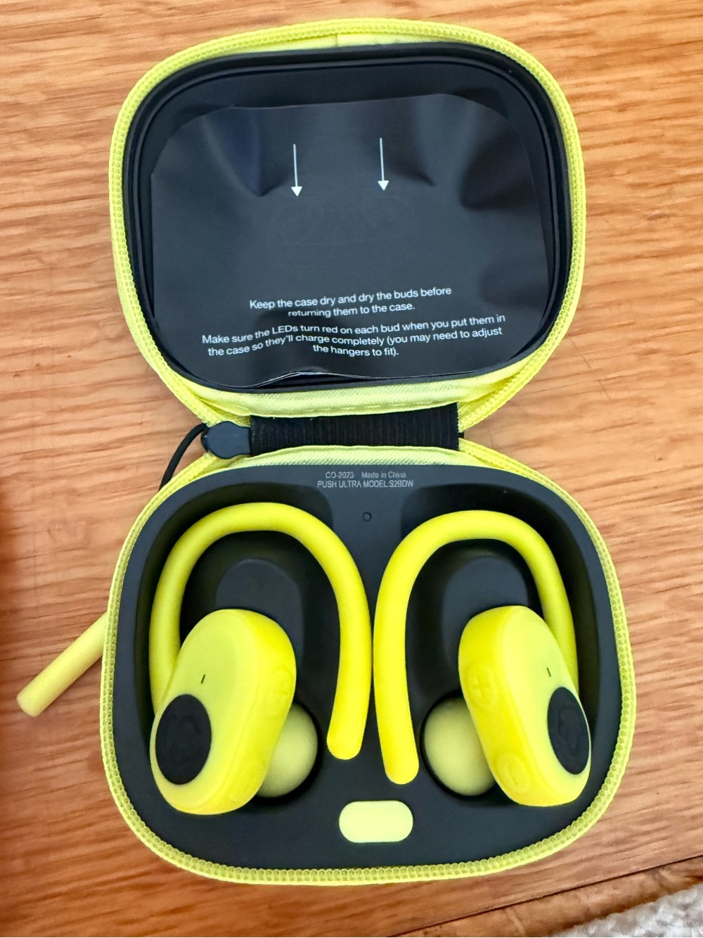 NEW Skullcandy Push Ultra True Wireless Sport Earbuds Headset Electric Yellow